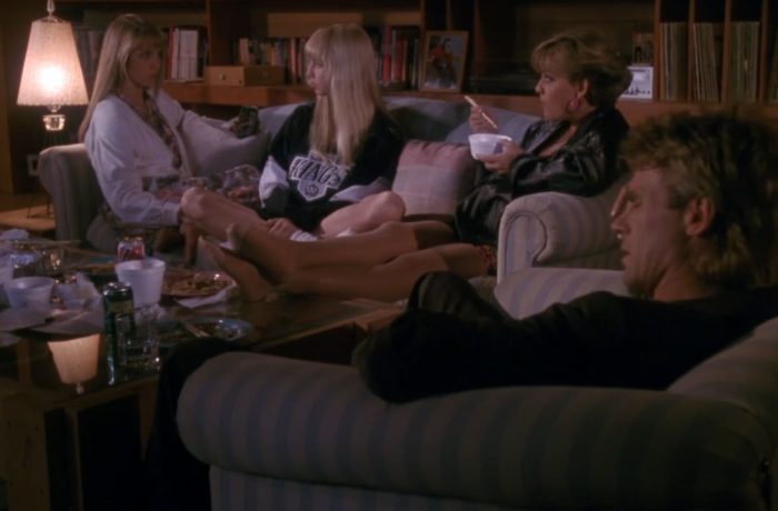 6×08 Disarmato tra le donne